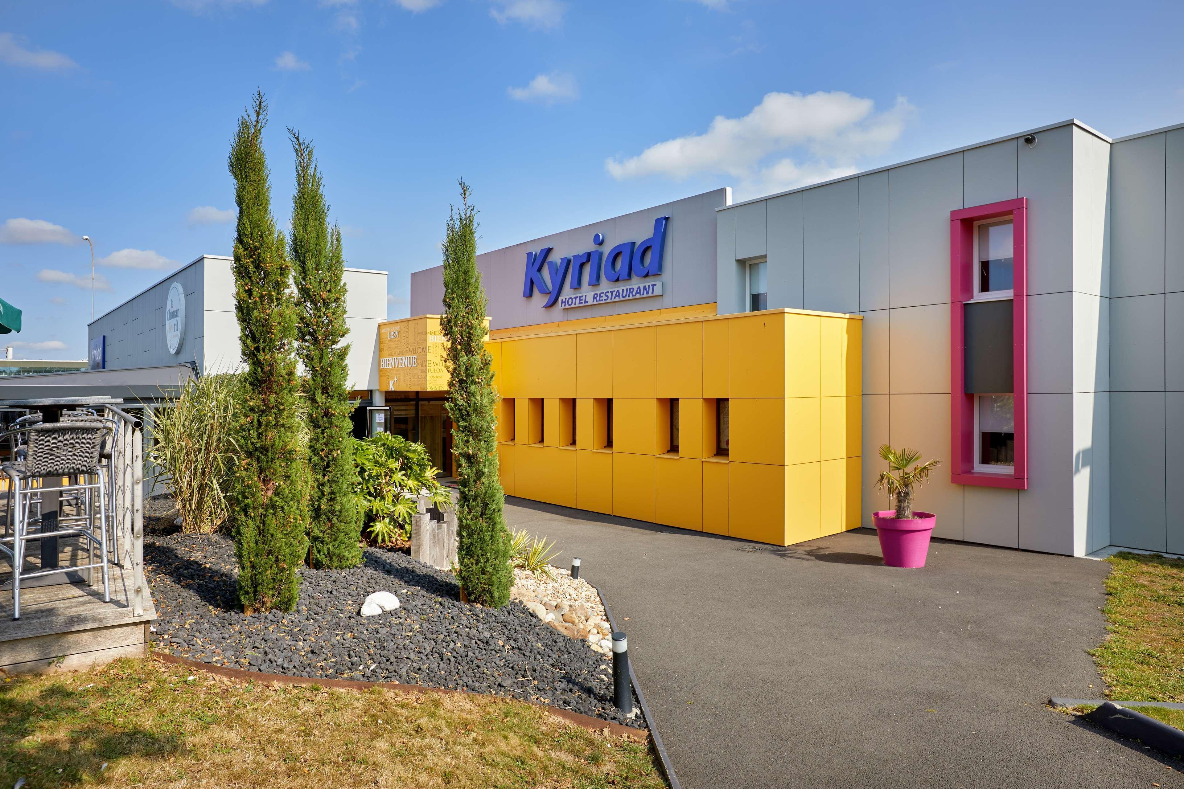 Kyriad La Roche Sur Yon Екстериор снимка
